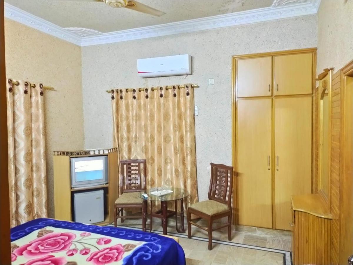 Karachi Motel 1 Luaran gambar